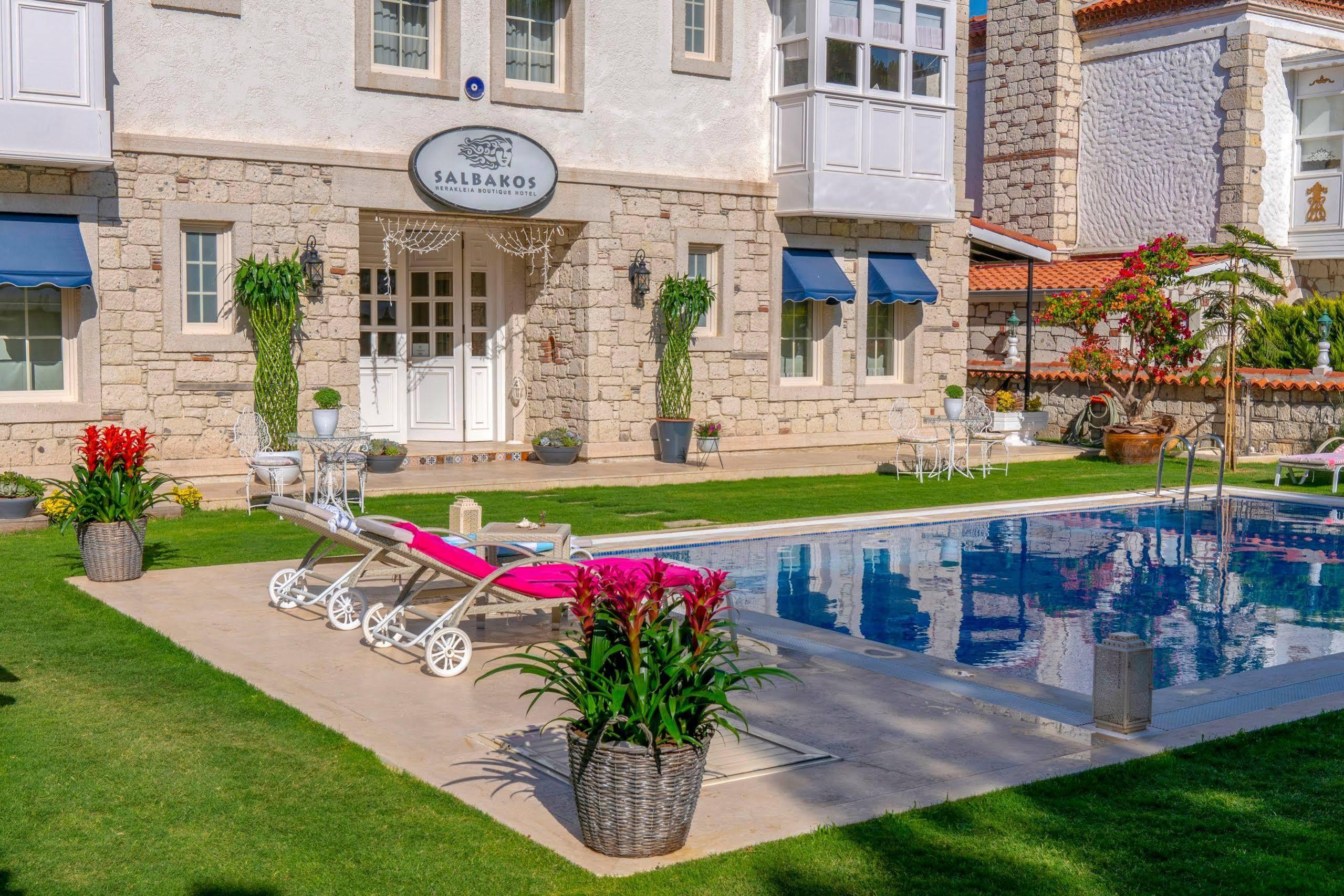 Salbakos Herakleia Boutique Hotel Алачати Экстерьер фото